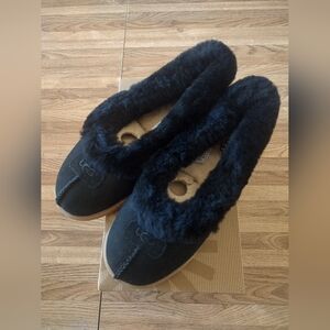 UGG Australia Women's Rylan Black Slippers Size 7